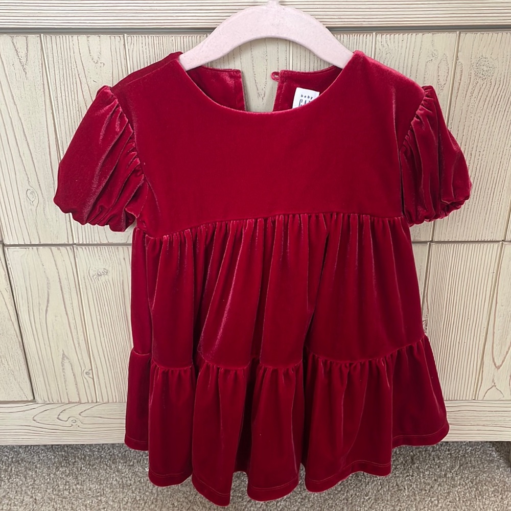 GAP kids red velvet Christmas dress, size 2T. Never worn.
